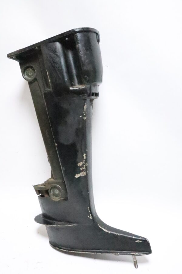 Mercury 7.5hp 9.8hp 110 75 Mid Section 20" Driveshaft Housing 4901A2 8451A1 4901 | Used - Image 5