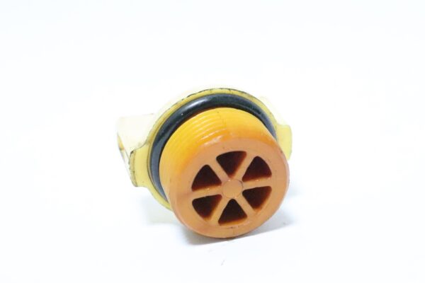 Suzuki OEM 11382-93J00 Oil Filler Cap | Used - Image 5
