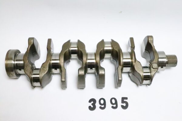 Suzuki DF150 df175 outboard crankshaft (12221-96J10) | Used - Image 2