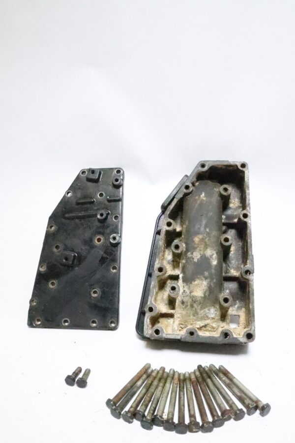819269 F691151-1 Force 1992-1995 Exhaust Port Plate W/ Cover 40 50 HP OEM | Used - Image 3