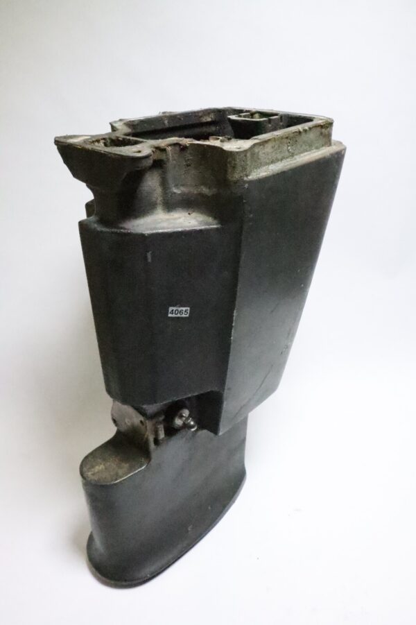 Force Mercury Outboard 40hp 50hp 819173F Driveshaft Housing Exhaust 819173T 1989 | Used - Image 4