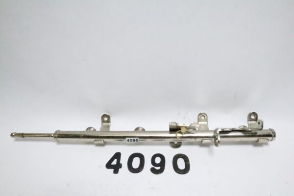 2006-2010 Yamaha SX230 Fuel Delivery Pipe Rail 60E-12880-11-00 WaveRunner FX HO | Used - Image 2