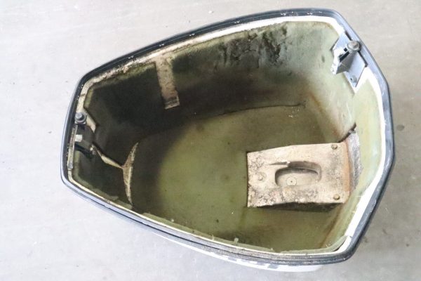 1997 1998 Evinrude Johnson 115 HP V4 Motor Cowl Engine Cover Top Hood 0438776 - Image 14