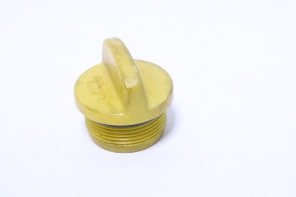 03-08 Tohatsu 4 Stroke 18 HP oil cap 3R0710150   Used - Image 3