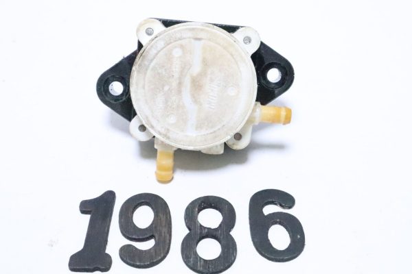 Tohatsu Fuel pump assembly 3H8-04000-1  3H8040001, Genuine OEM Part   Used - Image 5