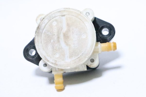 Tohatsu Fuel pump assembly 3H8-04000-1  3H8040001, Genuine OEM Part   Used - Image 2
