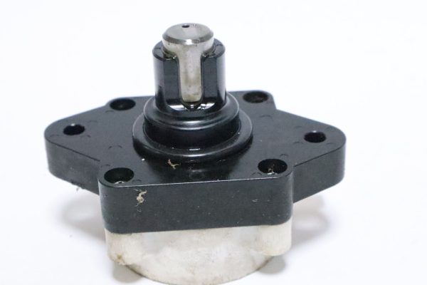 Tohatsu Fuel pump assembly 3H8-04000-1  3H8040001, Genuine OEM Part   Used - Image 4